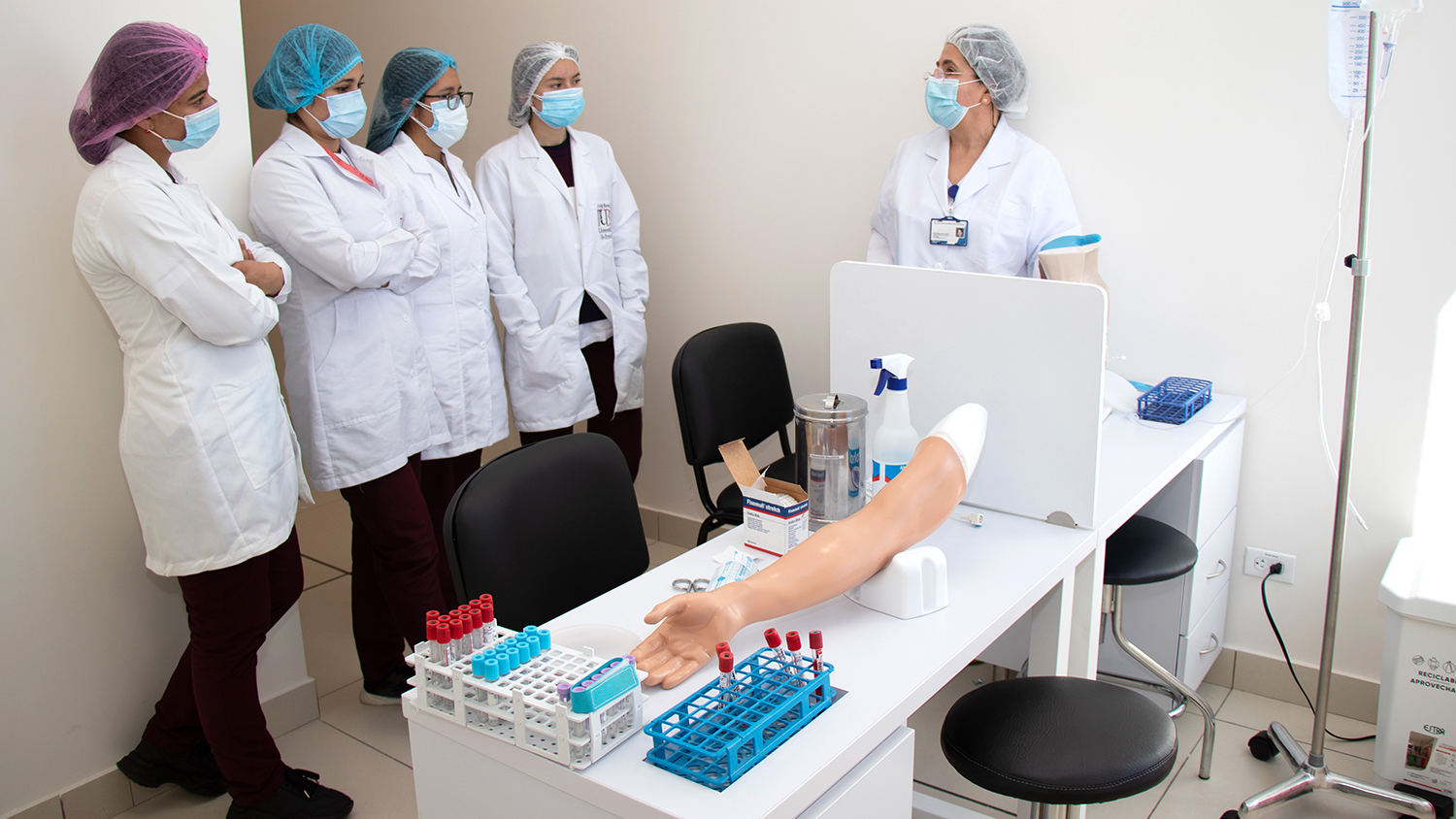 Clínica de Simulación - Toma de Muestras