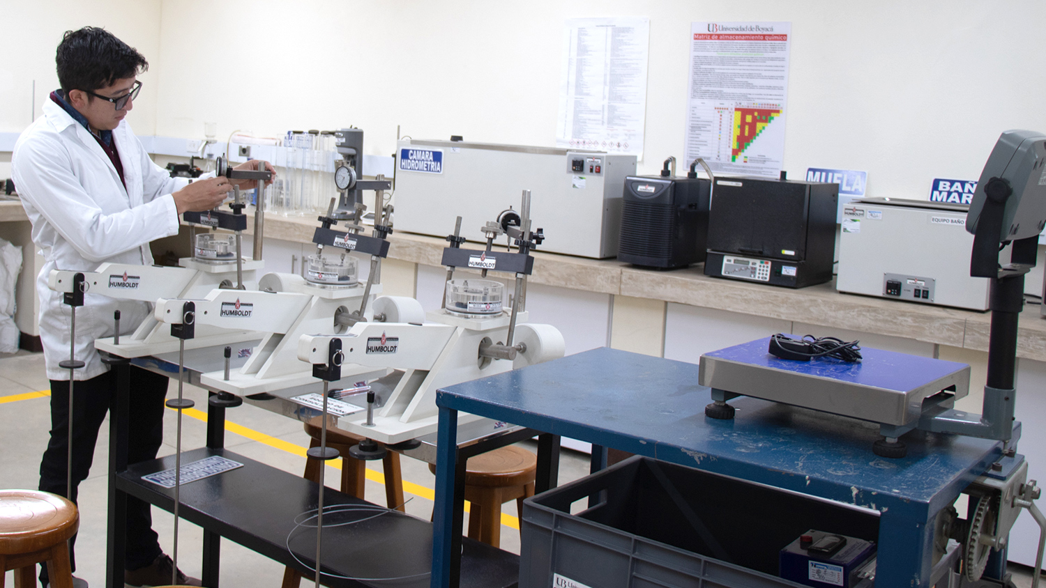 Laboratorio deGeotecnia y Pavimentos