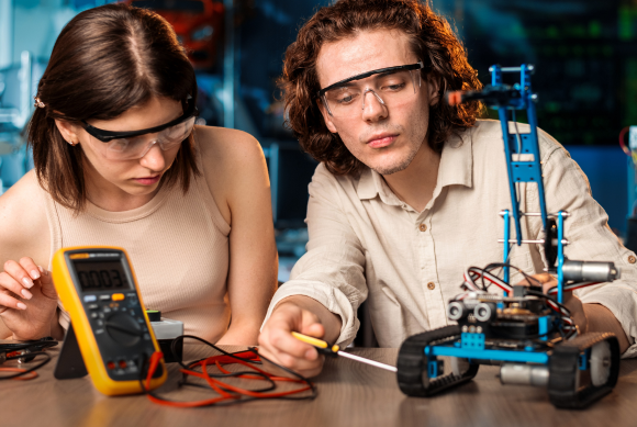 Docente Tiempo Completo - Programa de Ingeniería Mecatrónica - Tunja