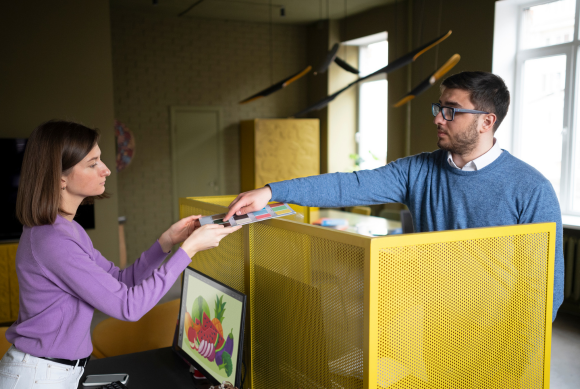 Mensajero(a) - Tiempo Completo - Sección de Servicios Generales - Tunja