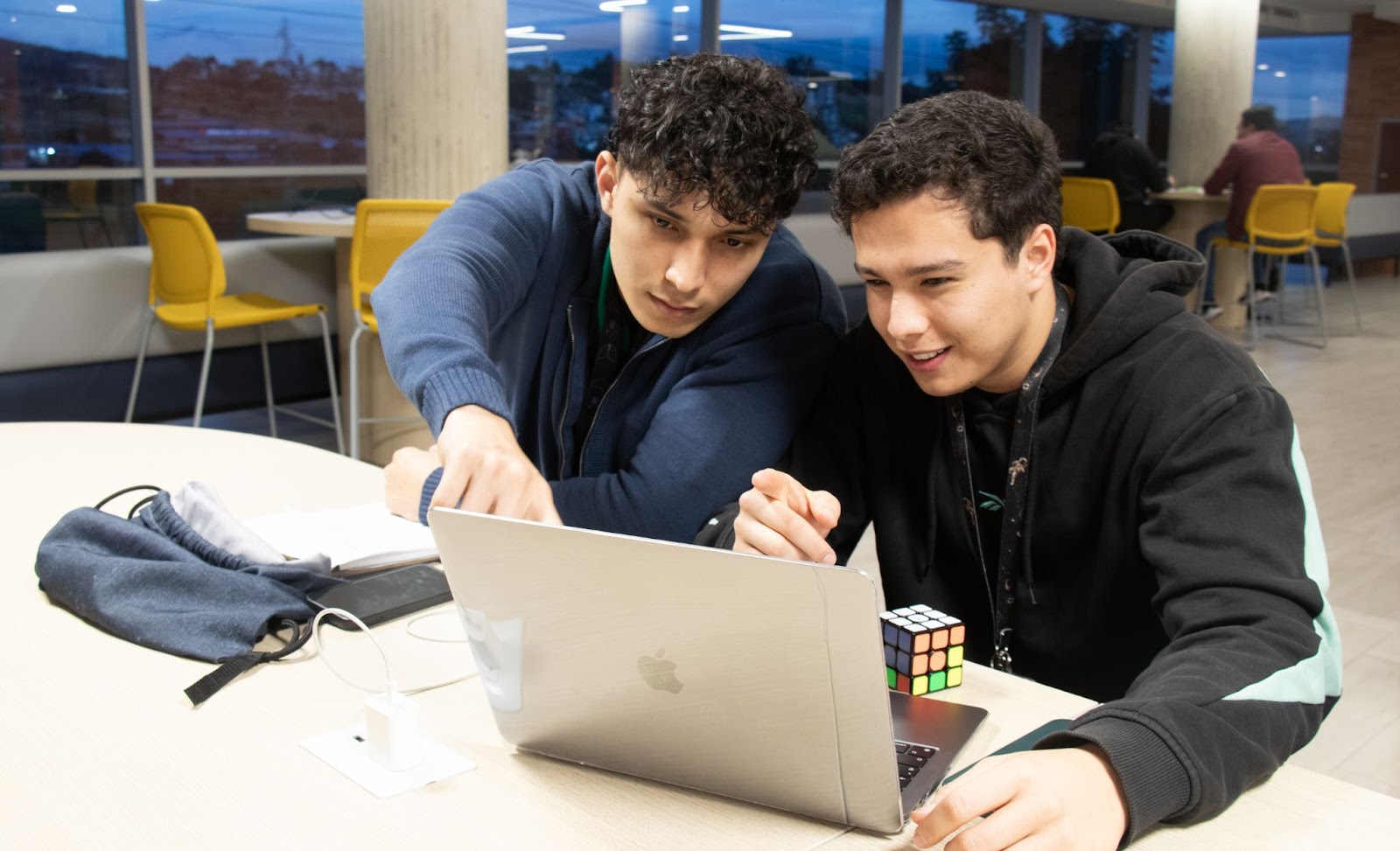 Estudiante de pregrado: único plazo para realizar las adiciones y cancelaciones de asignaturas en la UdeB.