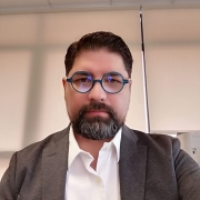 Víctor del Cármen Avendaño Porras, Investigador IEF.